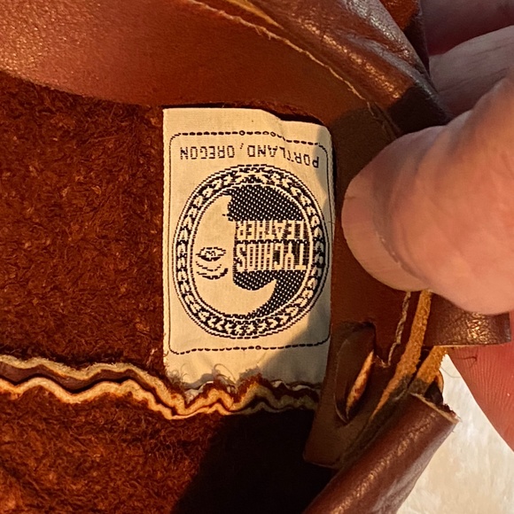 Tychios Leather -  70's Vintage Leather - Matching bag and Hat - Picture 2 of 8